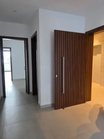 ✨ OPPORTUNITÉ RARE AU PLATEAU – APPARTEMENT 3 PIÈCES EN ÉTAGE ÉLEVÉ ✨