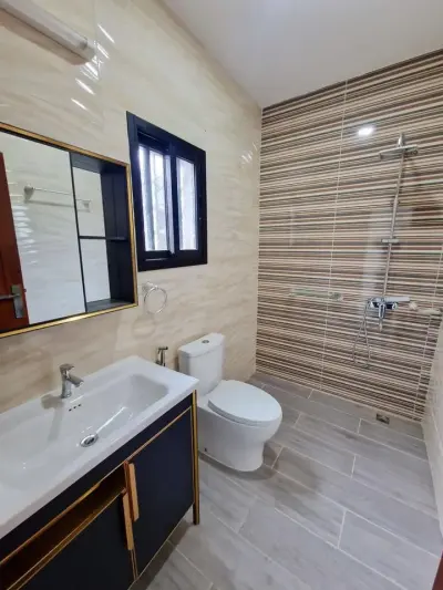 ✨ À LOUER – VILLA DUPLEX 6 PIÈCES À BINGERVILLE COCODY – CITÉ DE LA CELLE (ABIDJAN) ✨