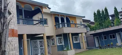 🔥 À LOUER – VILLA DUPLEX 12 PIÈCES DE HAUT STANDING À COCODY RIVIERA 2 – IDÉALE BUREAUX 🔥