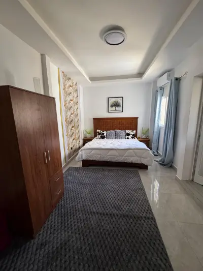 APPARTEMENT F4 MEUBLE A LOUER AUX MAMELLES