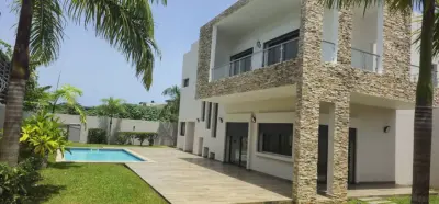 vente villa duplex de 5 pieces a cocody riviera golf Laguna