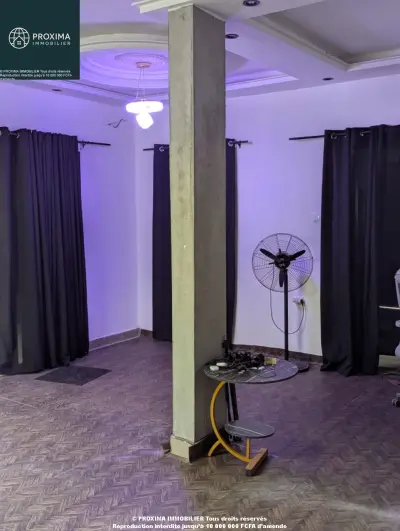 À LOUER À ANCIEN 3ᵉ — ESPACE COMMERCIAL