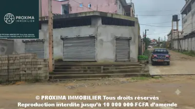  MAGASIN À LOUER — DOUALA, KOTTO