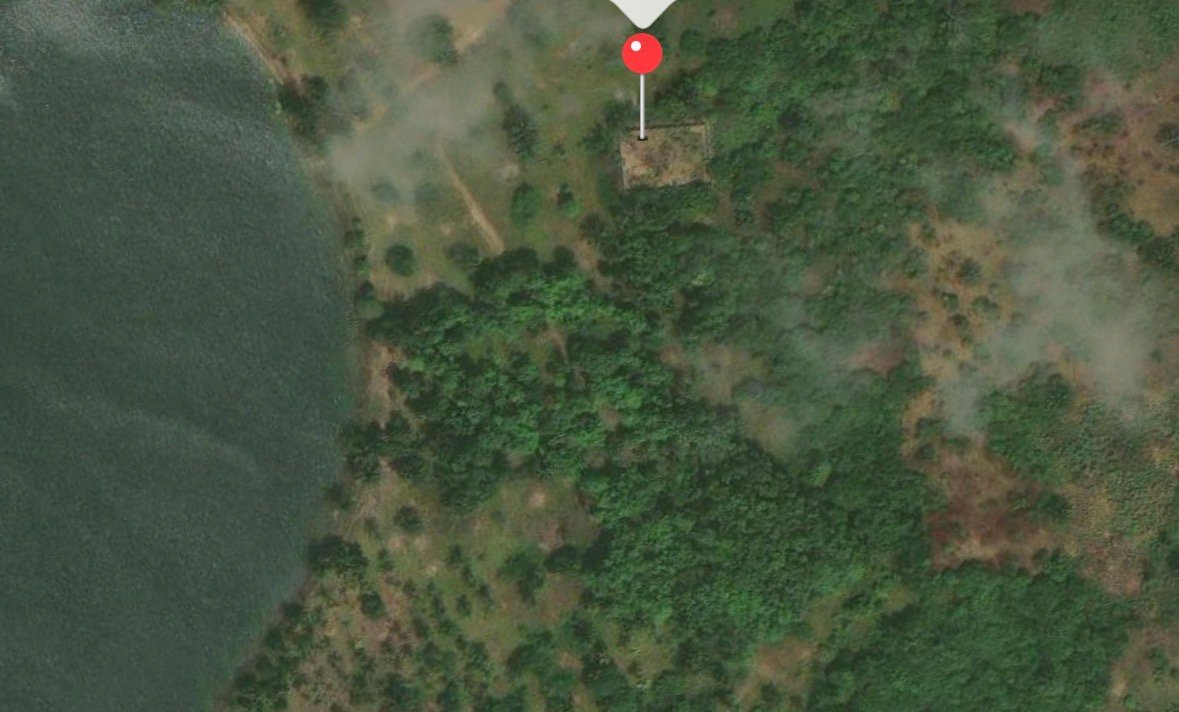 Vente terrain 633m2 Acd sur terre ferme bordure lac brakré à la baie des milliardaires 