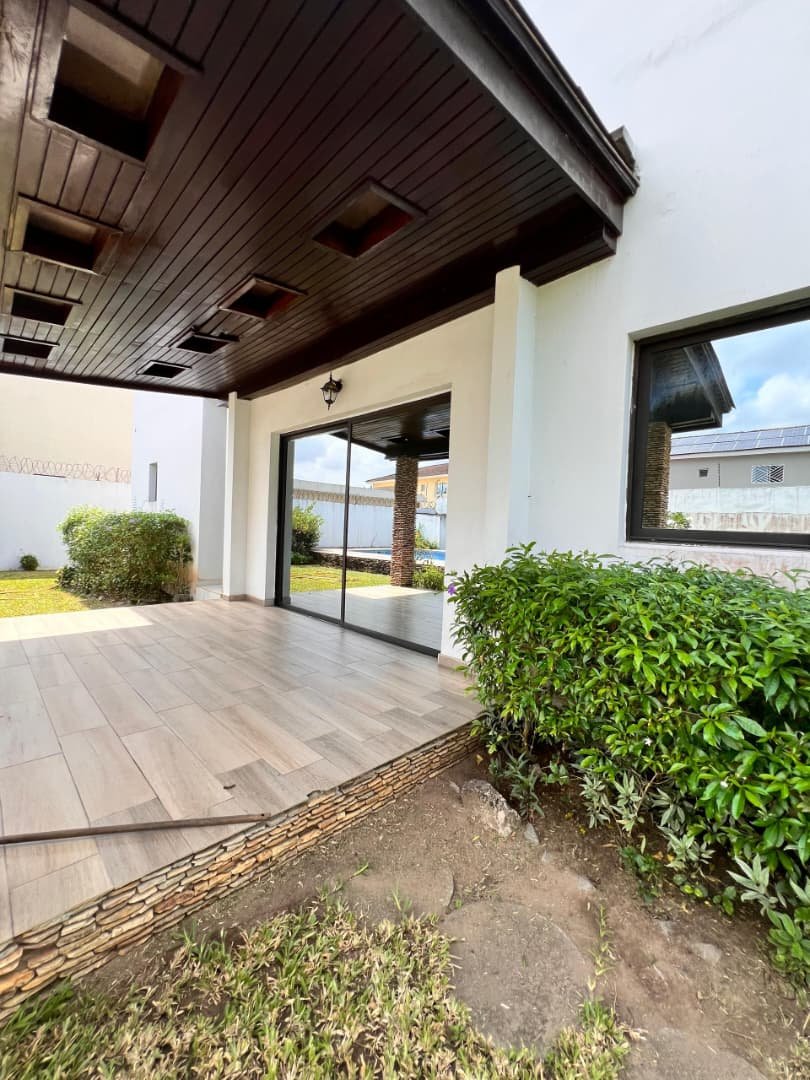 DUPLEX DE 06 PIECES EN LOCATION - COCODY RIVIERA BEACH