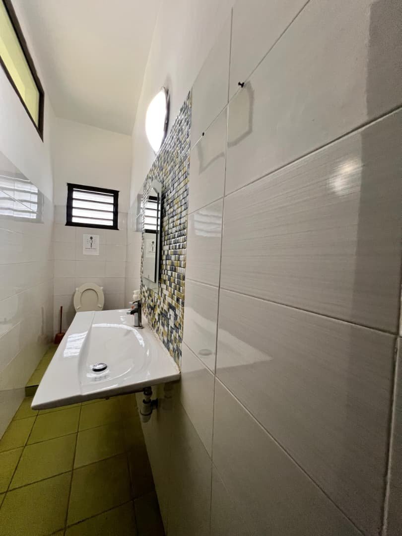 DUPLEX DE 06 PIECES EN LOCATION - COCODY RIVIERA BEACH