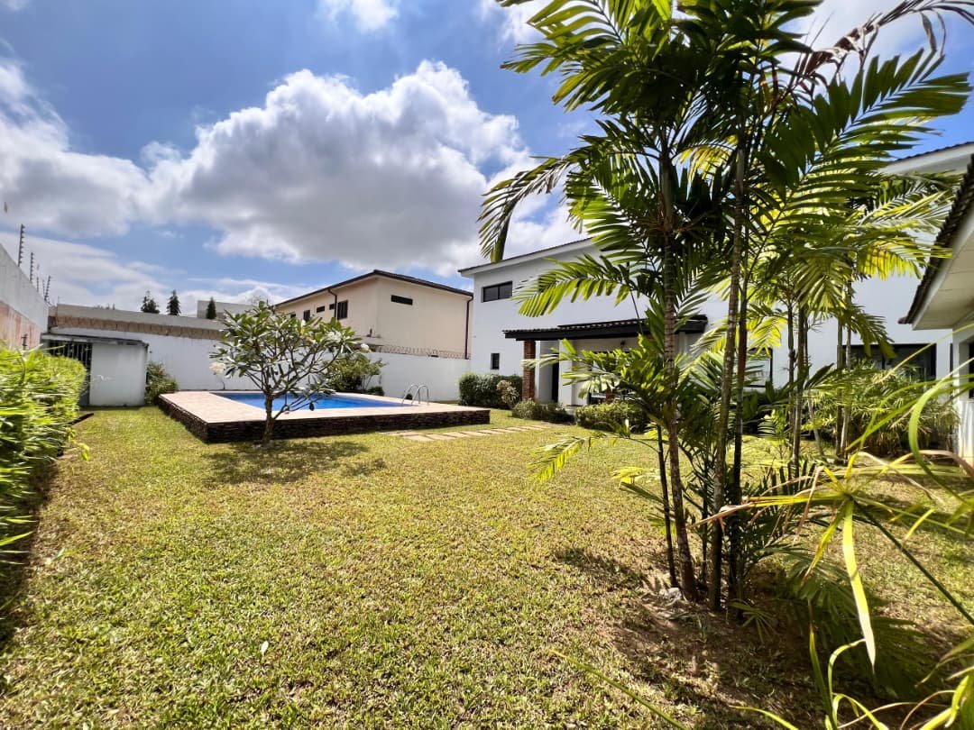 DUPLEX DE 06 PIECES EN LOCATION - COCODY RIVIERA BEACH