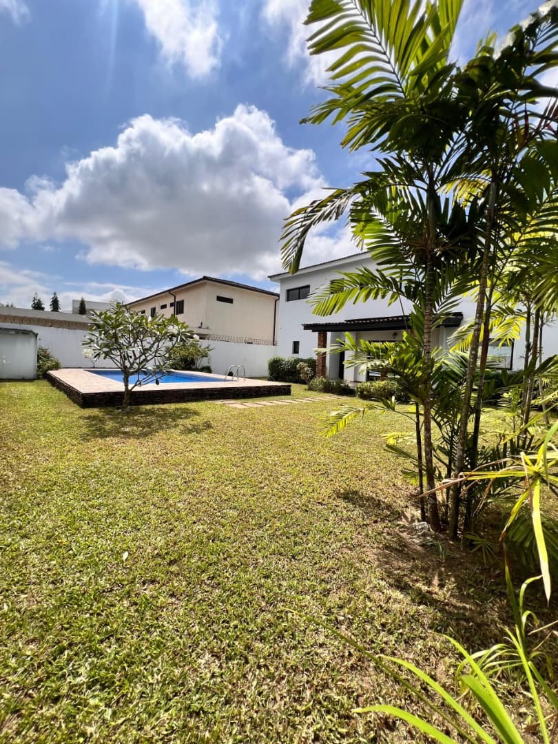 DUPLEX DE 06 PIECES EN LOCATION - COCODY RIVIERA BEACH