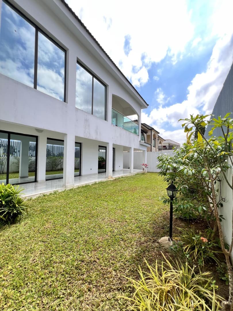 DUPLEX DE 06 PIECES EN LOCATION - COCODY RIVIERA BEACH