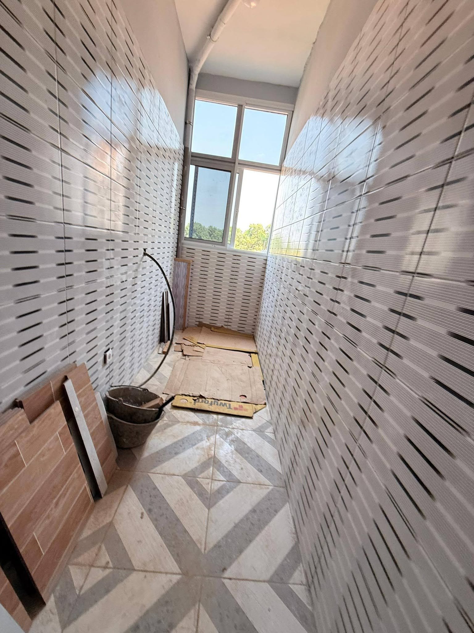 appartement neuf à louer à nkolfoulou 