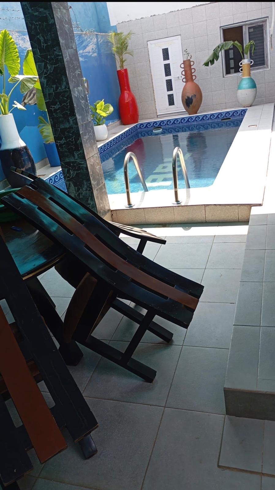 Villa meublée avec piscine à louer à Davié 