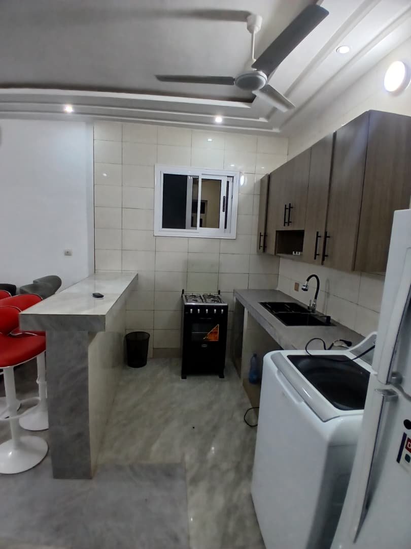 Appartements meublés scindé en cour unique à louer à hedzranawoe 