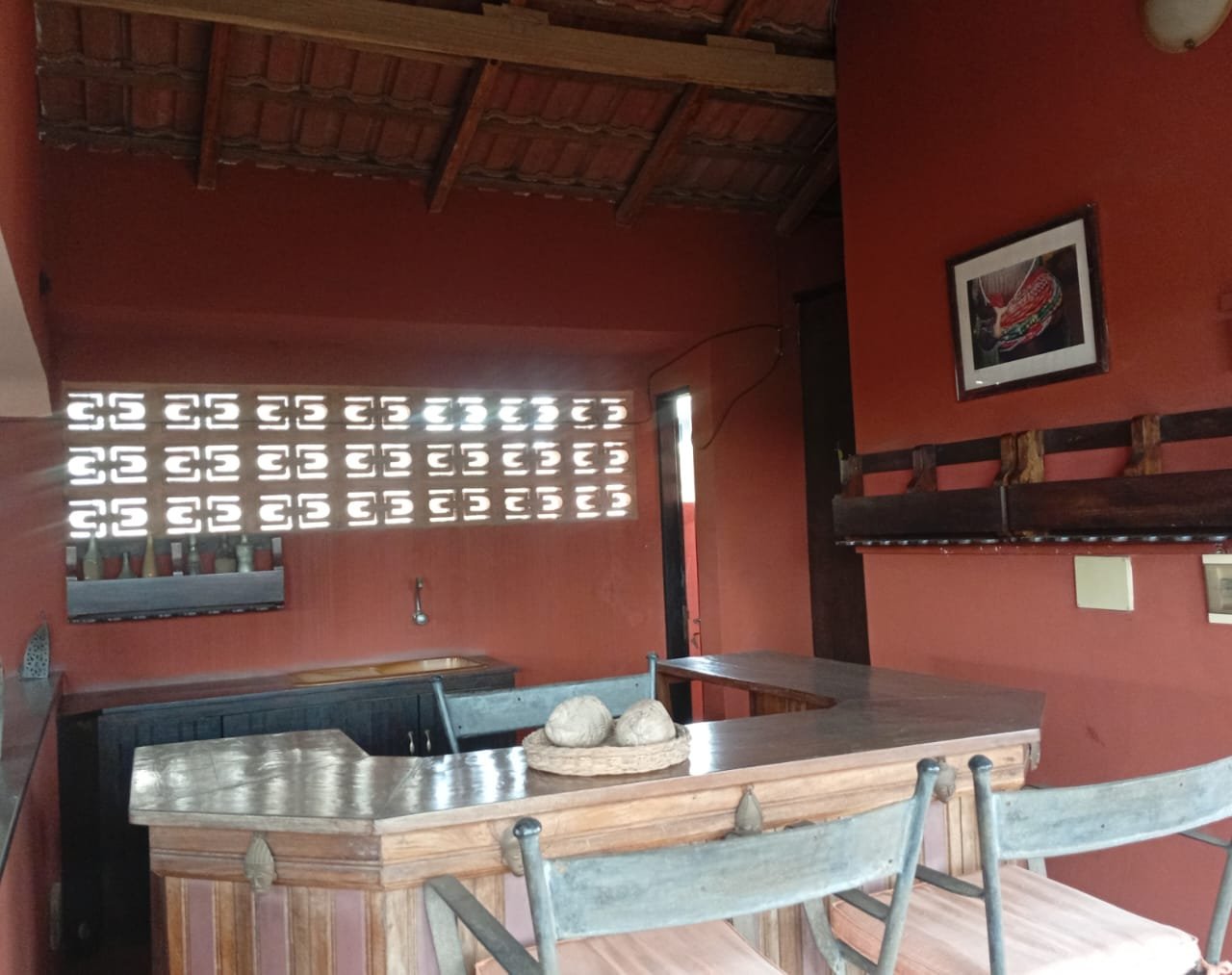Villa à vendre au bord du goudron à Agoè Cacaveli 