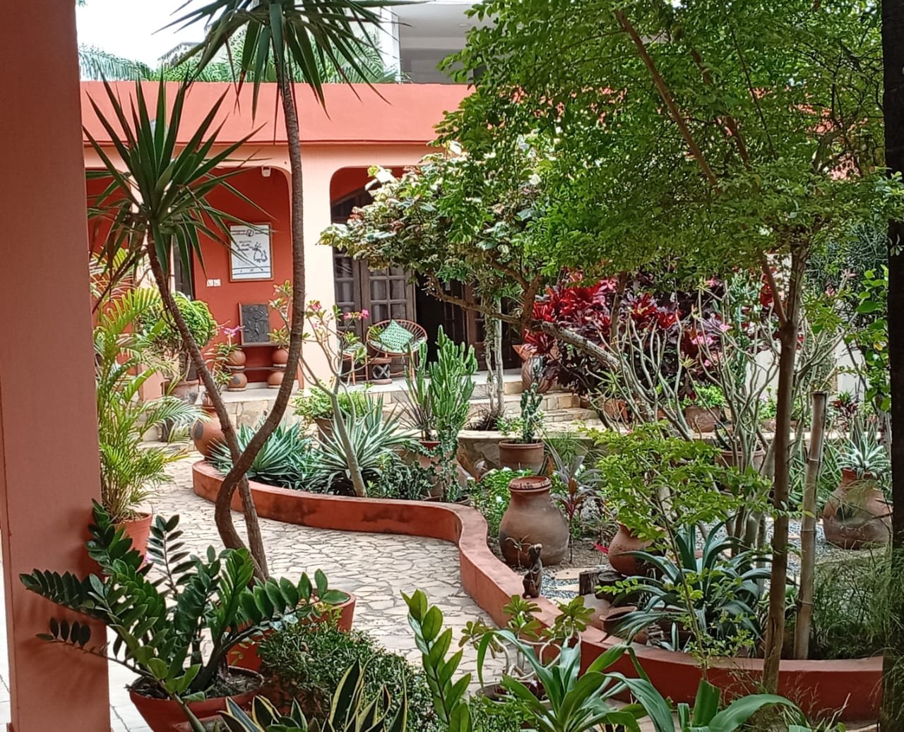 Villa à vendre au bord du goudron à Agoè Cacaveli 