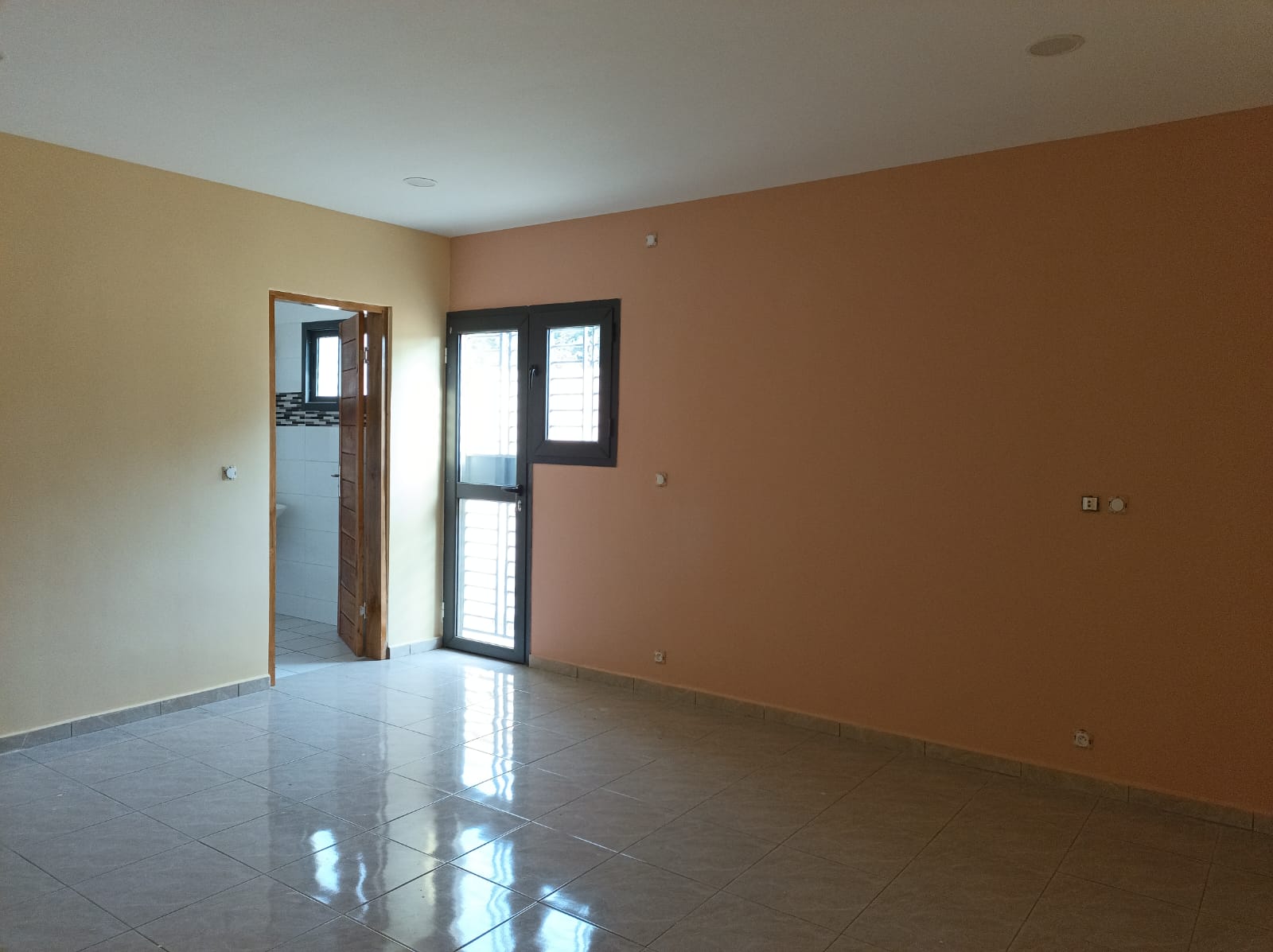 VENTE VILLA BASSE 4 PIECES A JACQUEVILLE-AVAGOU 