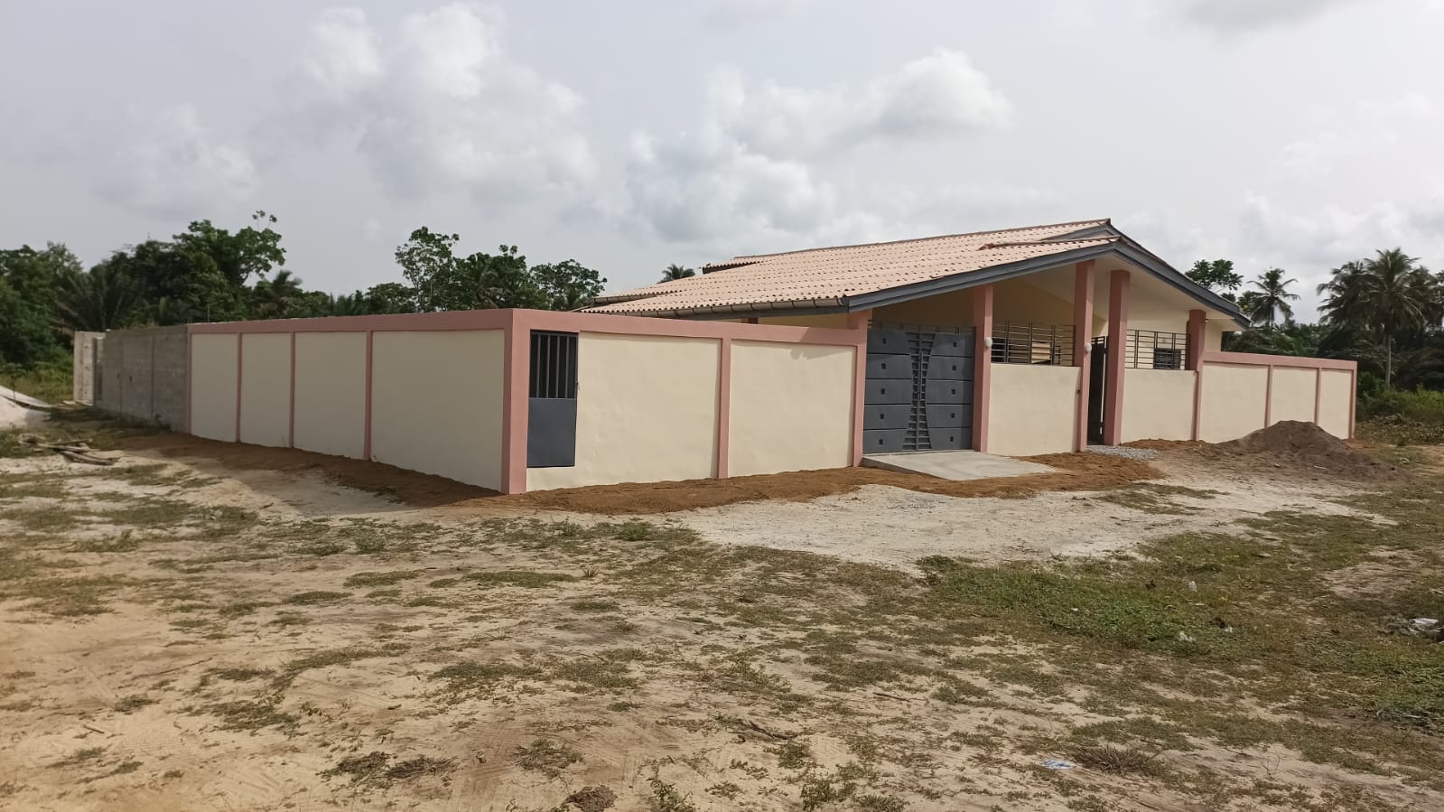 VENTE VILLA BASSE 4 PIECES A JACQUEVILLE-AVAGOU 
