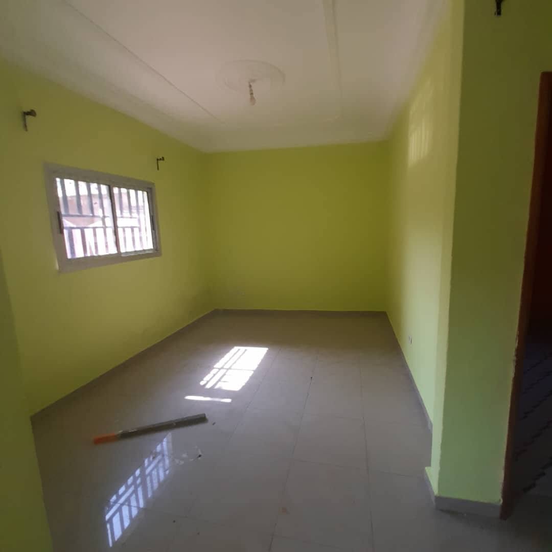 joli studio à nkoabang 