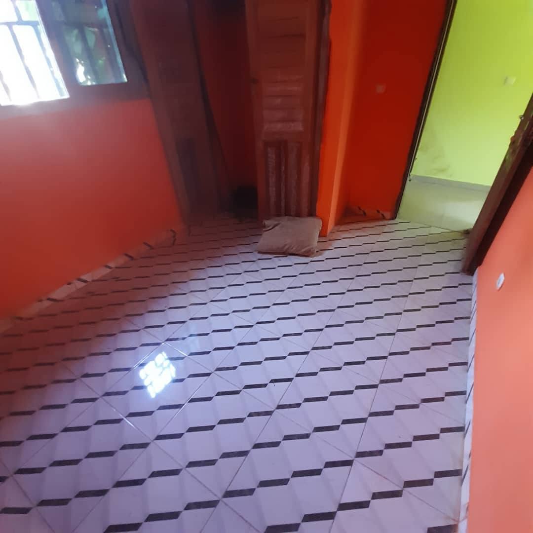 joli studio à nkoabang 