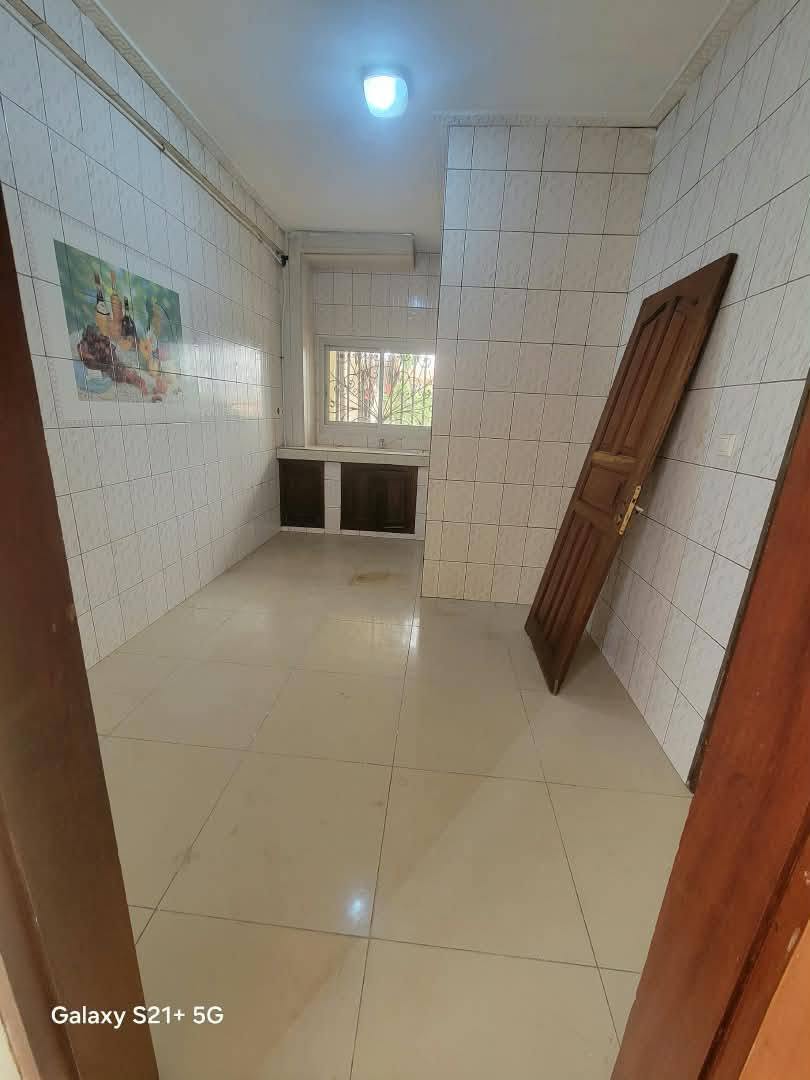 MAGNIFIQUE DUPLEX A BASTOS
