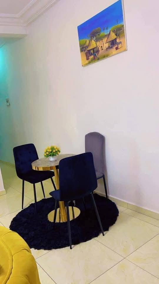 studio meublé à bata nlongkak
