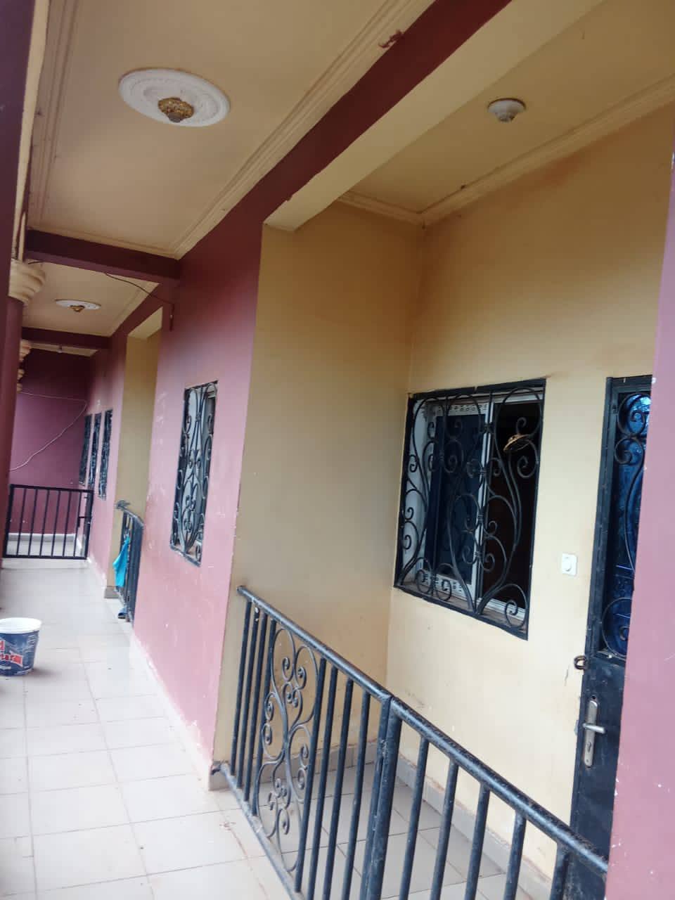 BEAU STUDIO A AHALA BARRIERE
