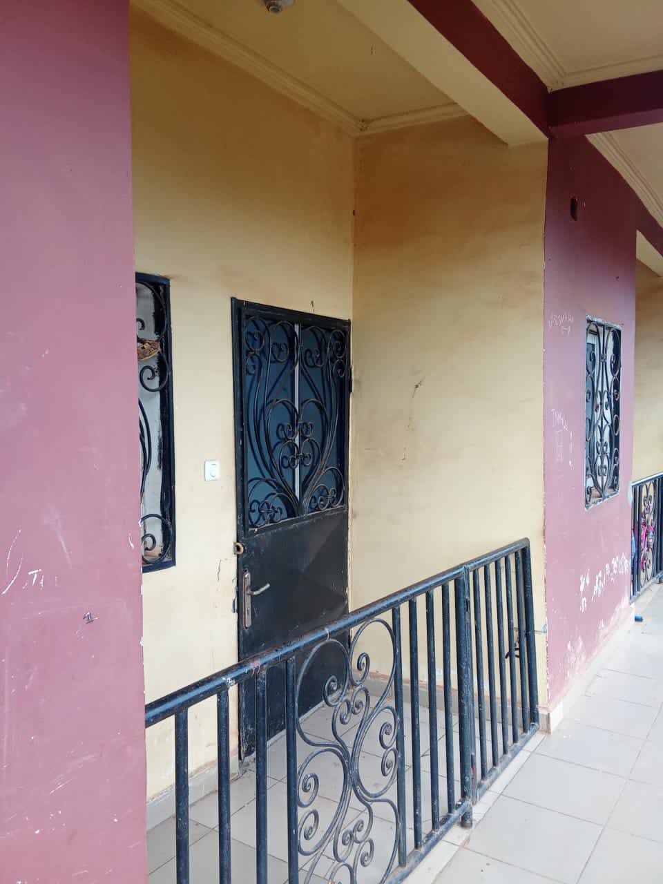 BEAU STUDIO A AHALA BARRIERE