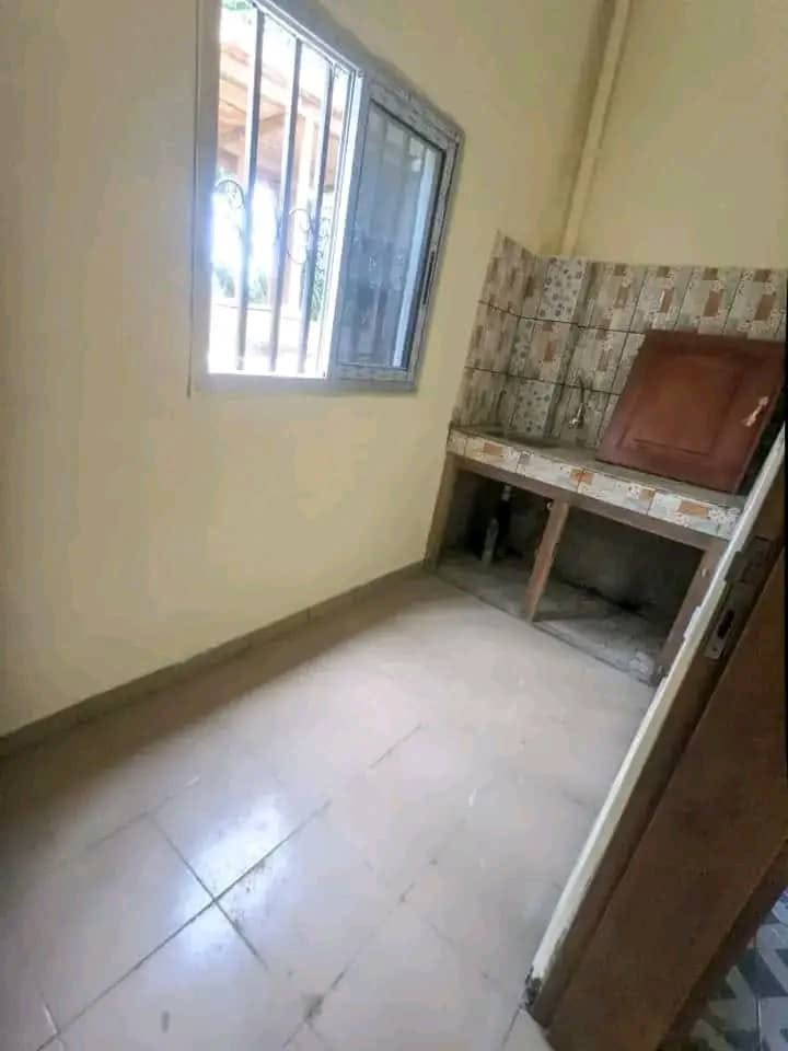 studio moderne à odza