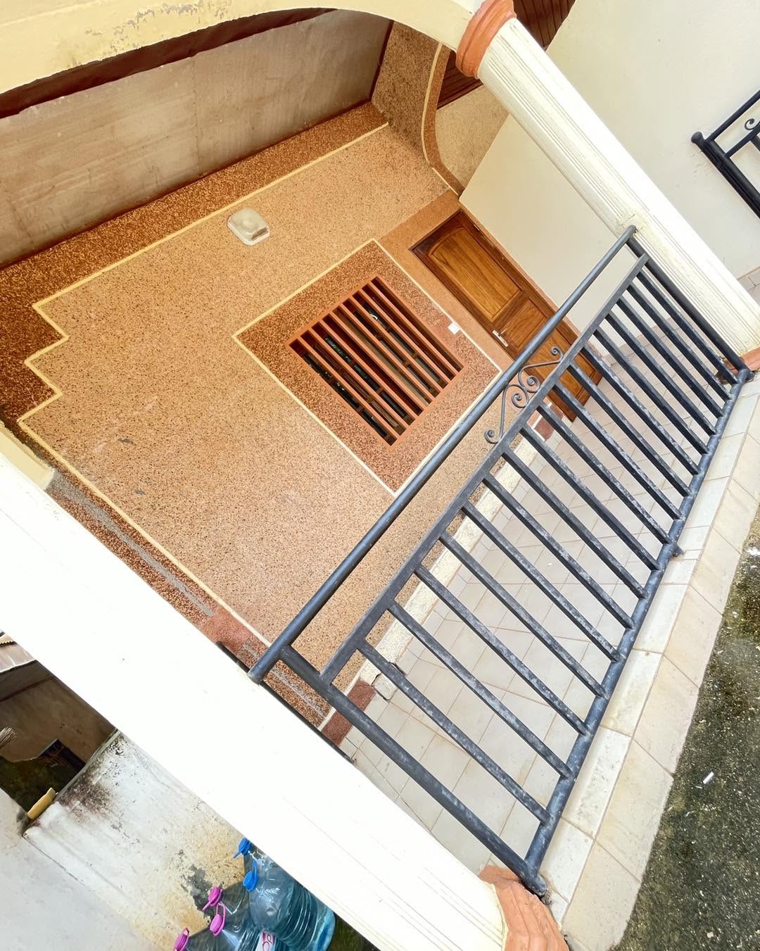 BEAU STUDIO A EMANA TRADEX 