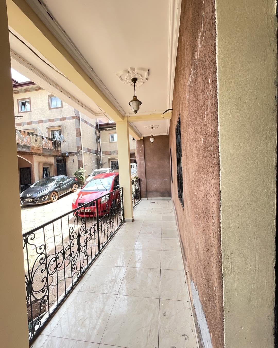 APPARTEMENT STAFFE A EMANA 